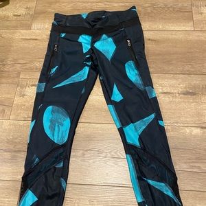 Lululemon Cropped Leggings Size 4